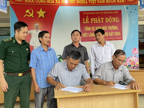 LỄ PHÁT ĐỘNG Tổng VỆ SINH MÔI TRƯỜNG, DIỆT LĂNG QUĂNG, BỌ GẬY NĂM 2024